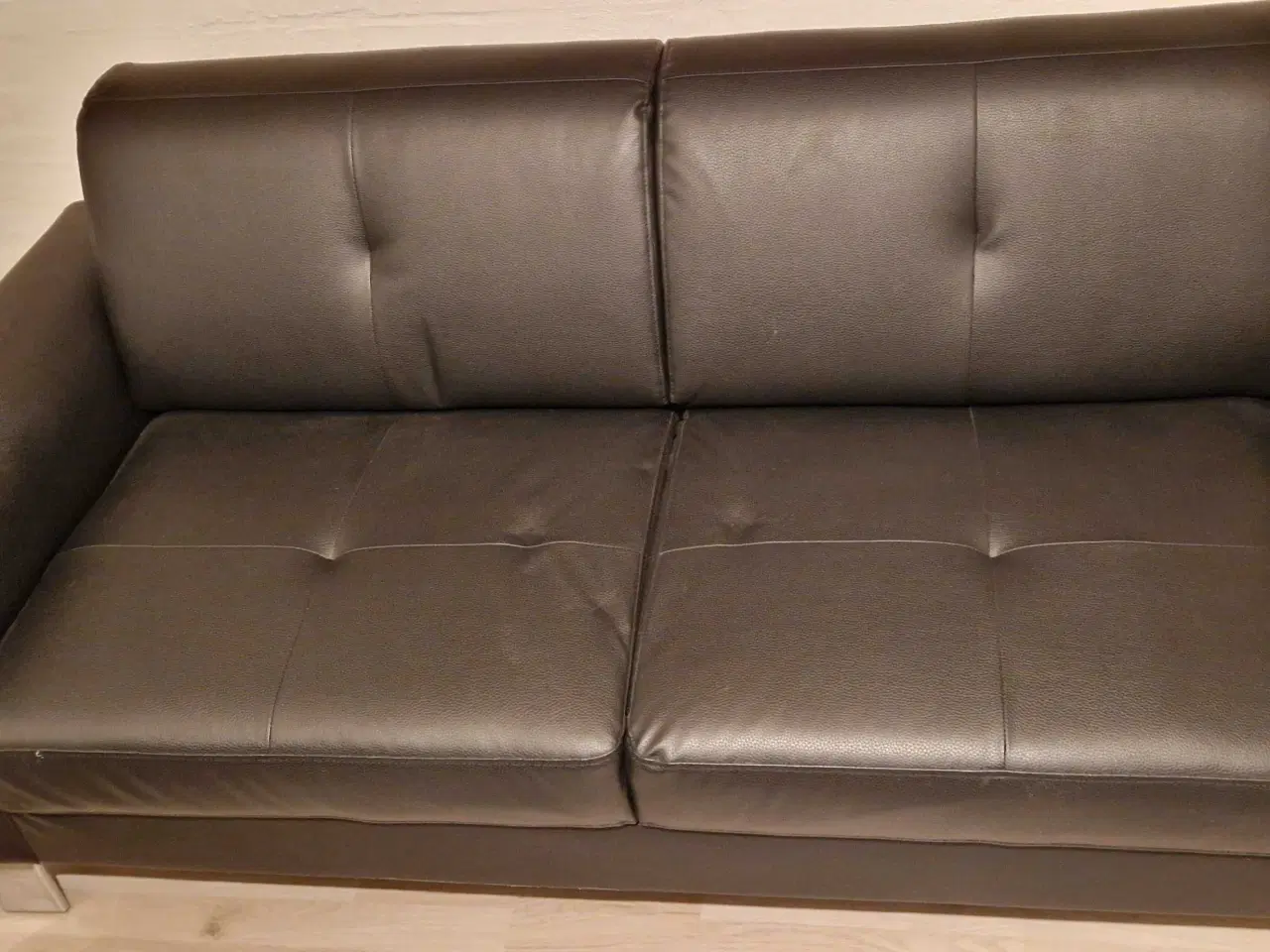 Billede 2 - 2 prs "Damhale" sofa, Ny.