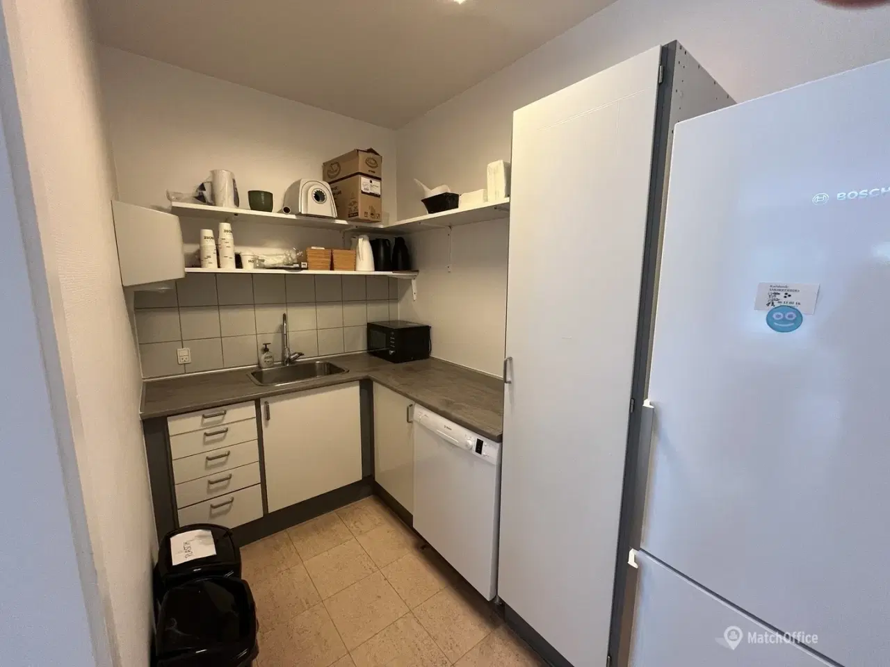 Billede 15 - Pænt og indflytningsklart kontorlejemål beliggende på hele 1. salen