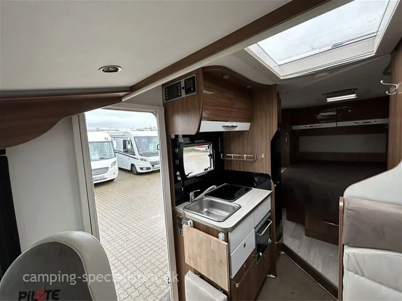 Billede 8 - 2017 - Pilote   Pilote G650  fra 2017 aut gear  kan nu ses hos Camping-Specialisten.dk