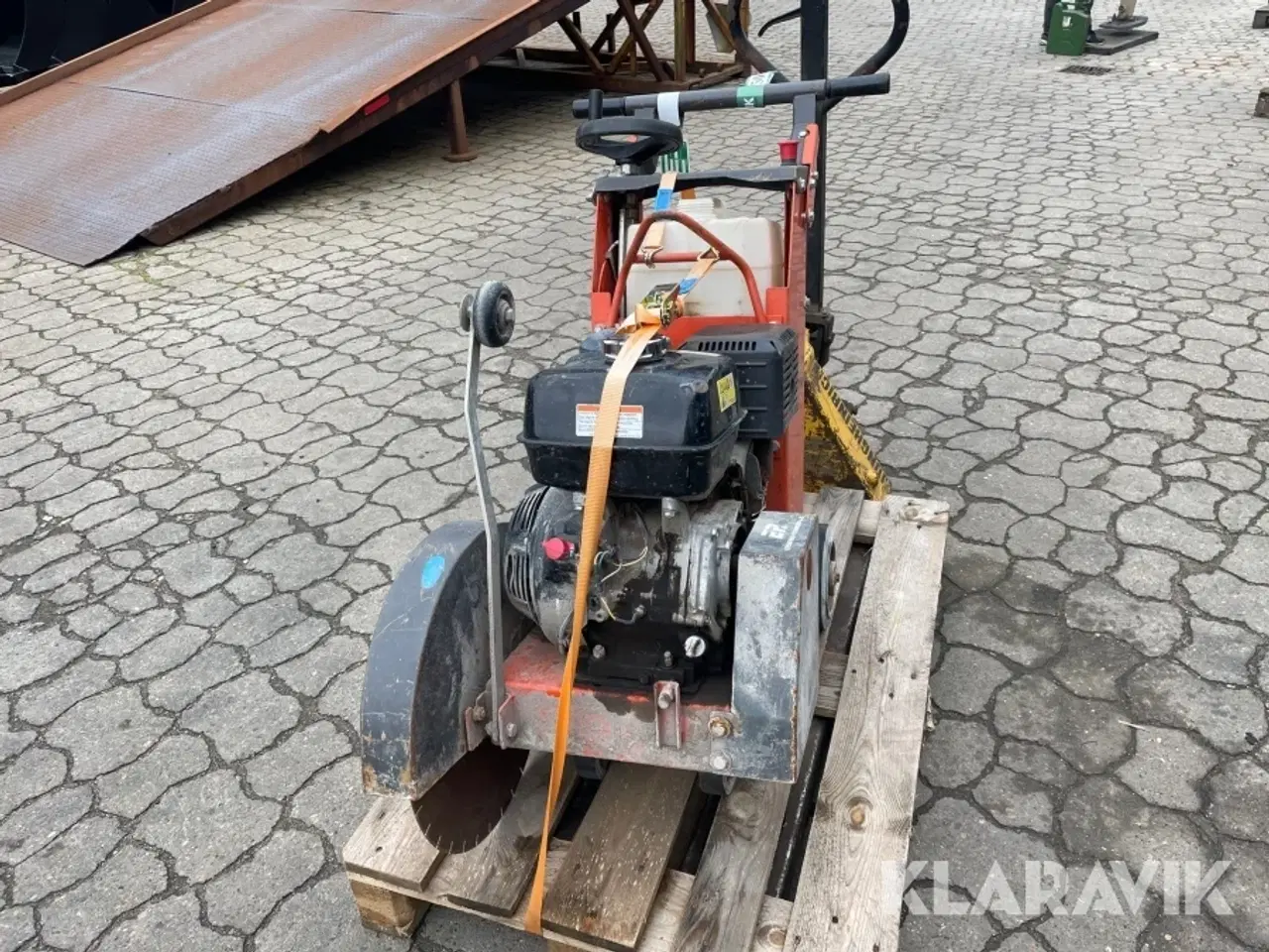 Billede 8 - Asfaltskærer Husqvarna FS400LV