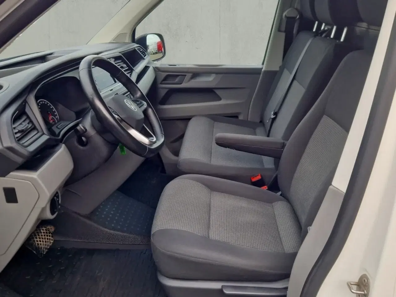 Billede 14 - VW Transporter 2,0 TDi 150 Kassevogn DSG lang