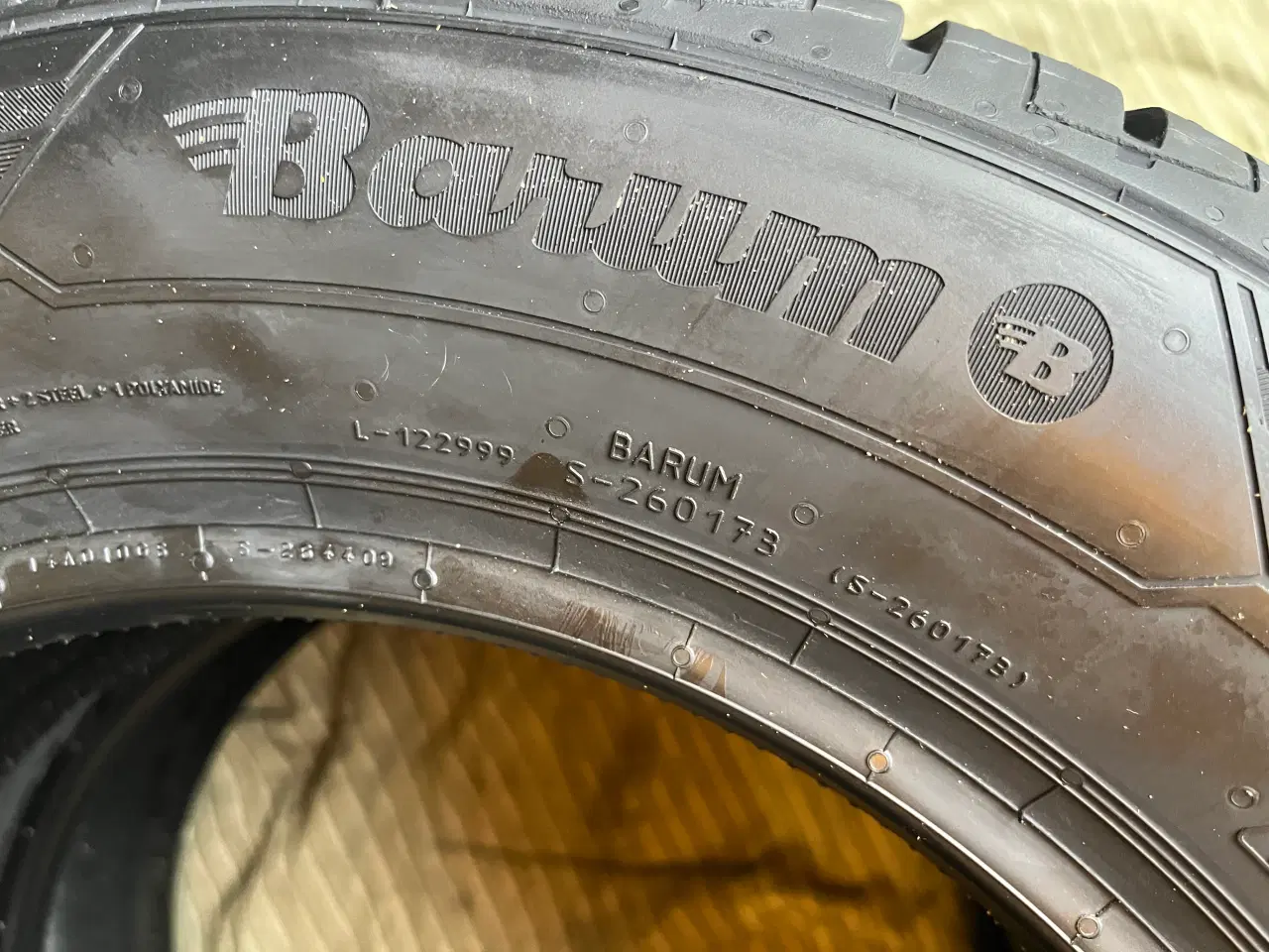 Billede 3 - Nye 175-65-14 Sommerdæk. Barum. 2 stk.