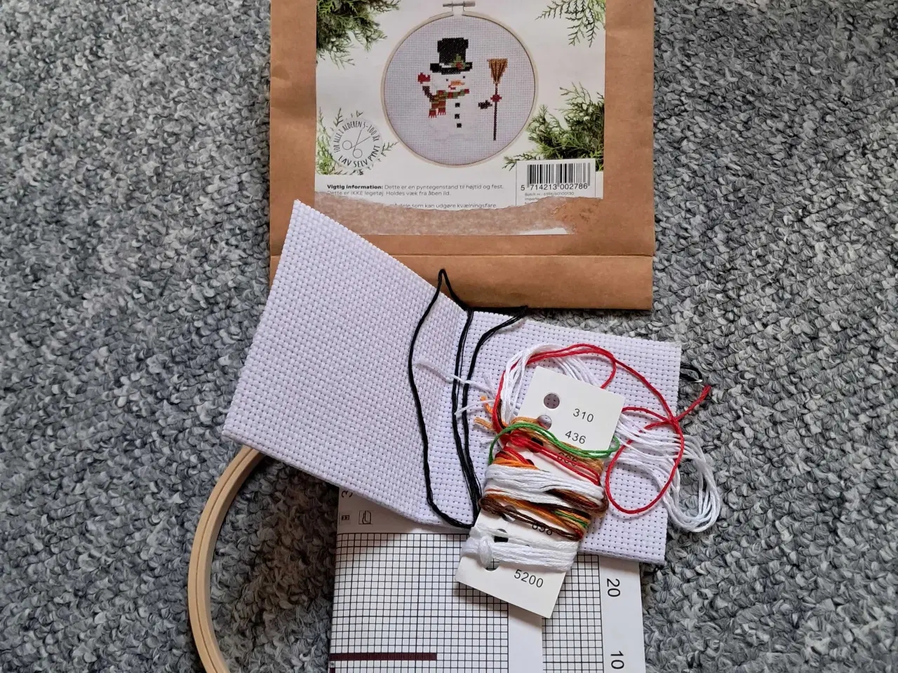 Billede 2 - Broderikit