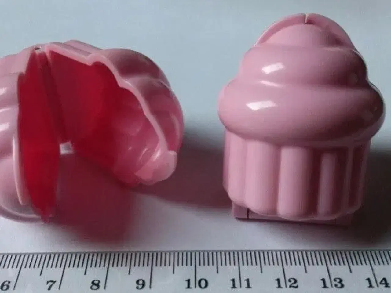 Billede 1 - 2 cupcake forme til popcakes..