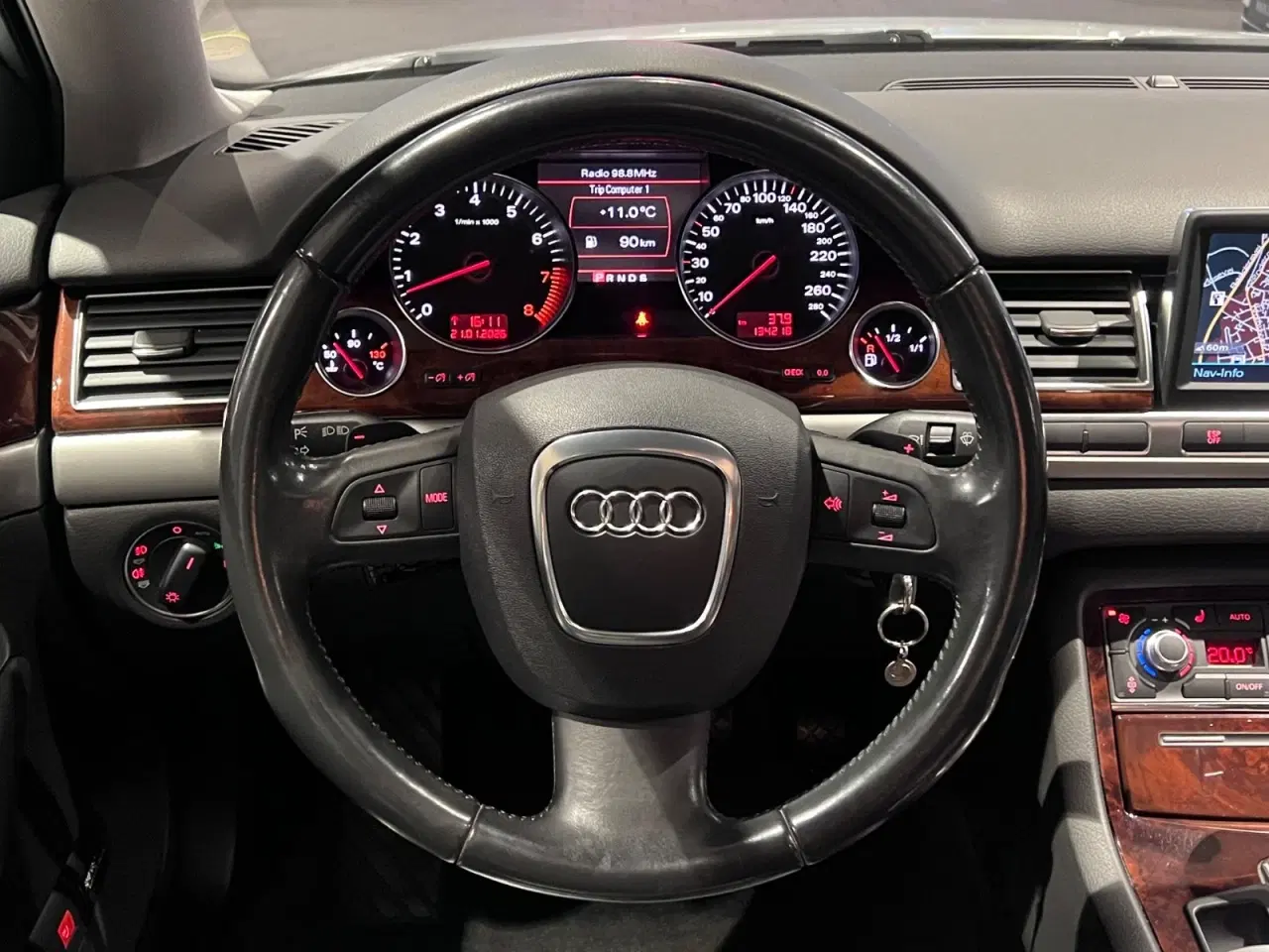 Billede 6 - Audi A8 4,2 V8 quattro Tiptr.