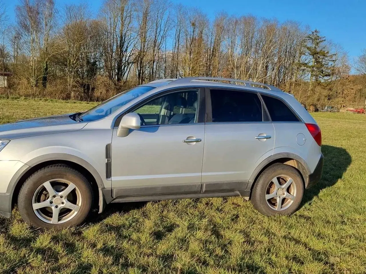 Billede 2 - Opel Antara SUV - firhjulstrækker  50.000 kr.