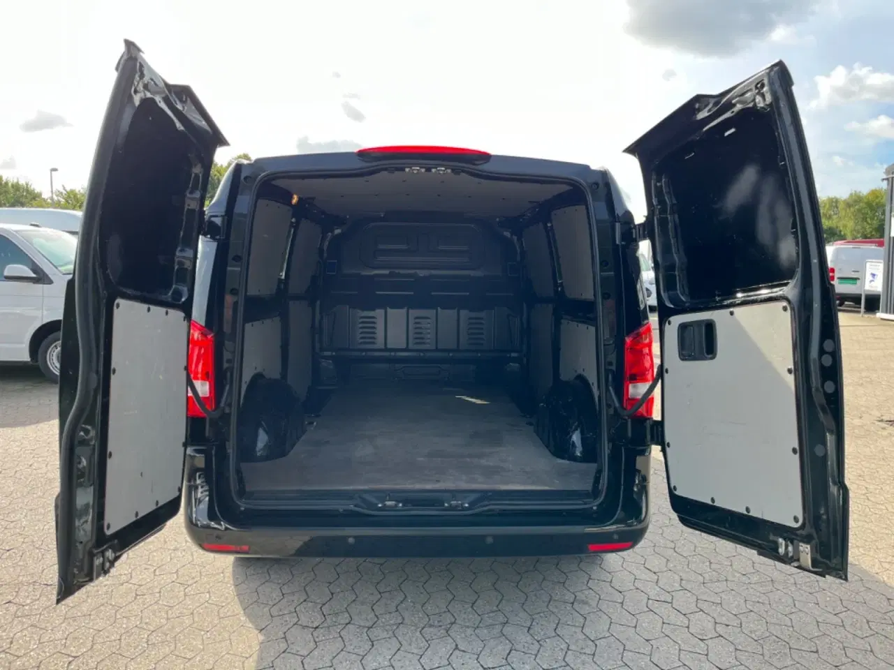 Billede 7 - Mercedes Vito 114 2,0 CDi Kassevogn aut. XL RWD