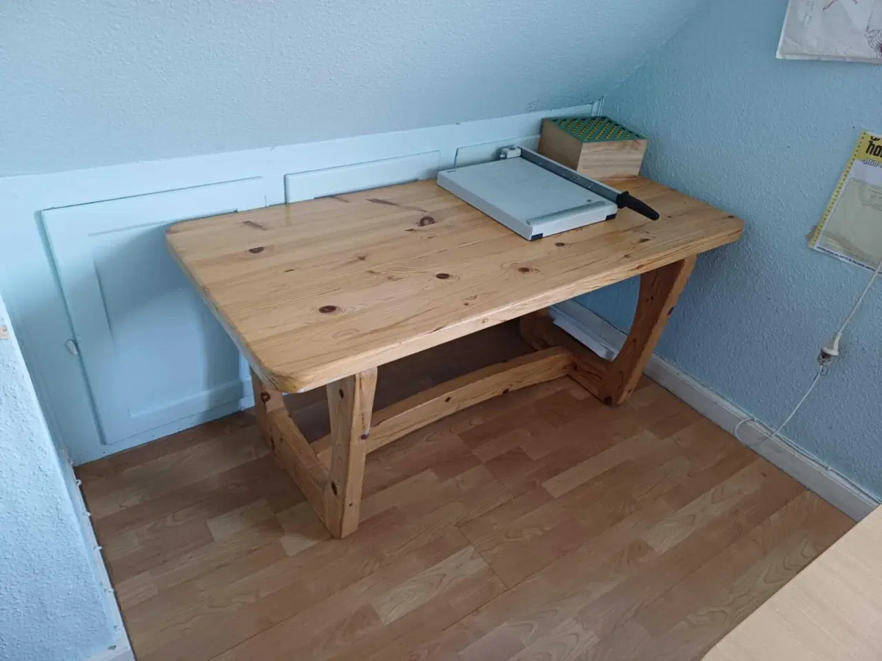 Billede 4 - Diverse møbler bortgives
