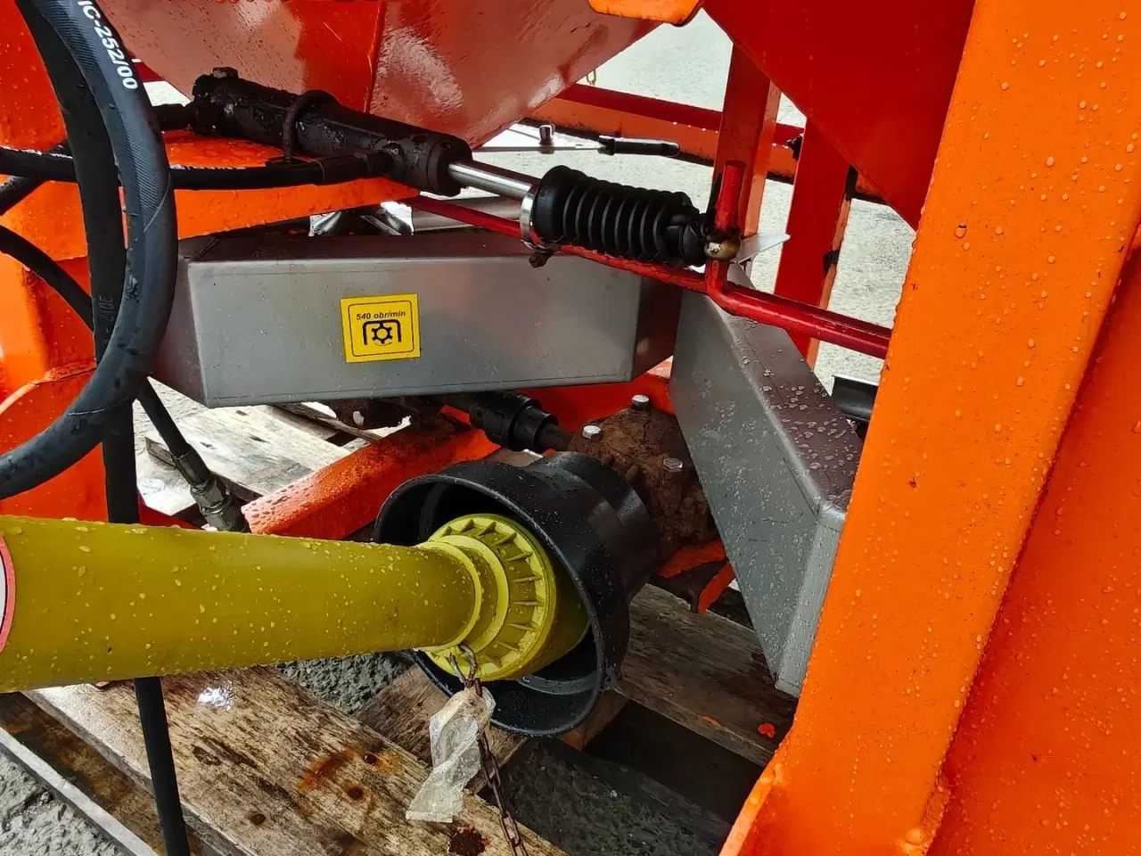 Billede 9 - GRASS-ROL Centrifugal spreder til Salt og Gødning