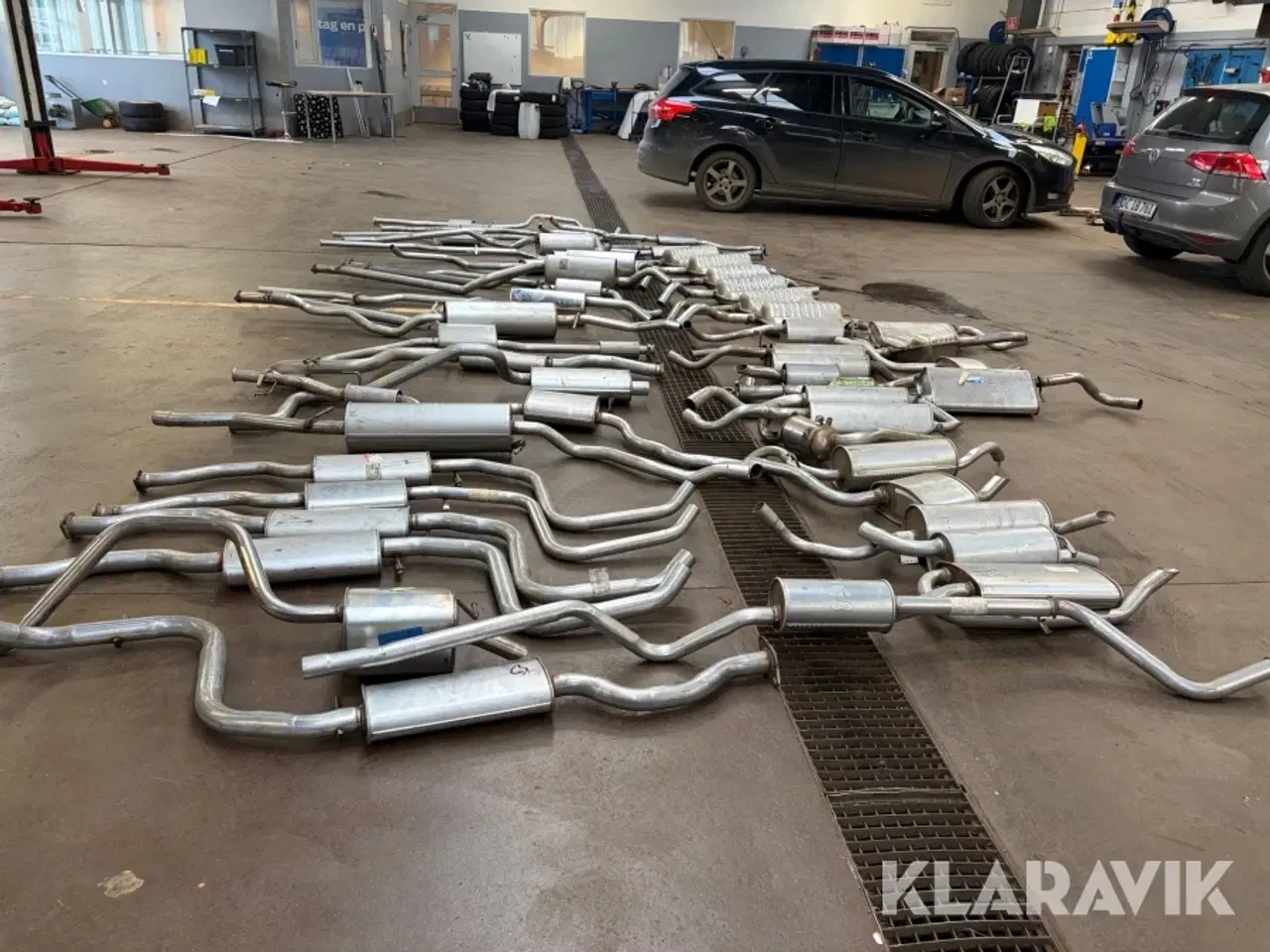 Billede 3 - Blandet udstødninger 49 styk