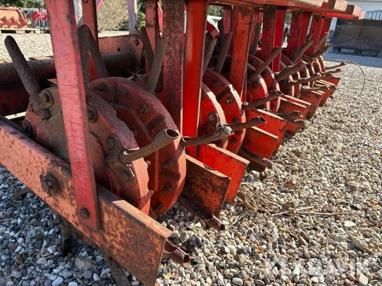 Billede 5 - Prikler til græsplæne Jacobsen