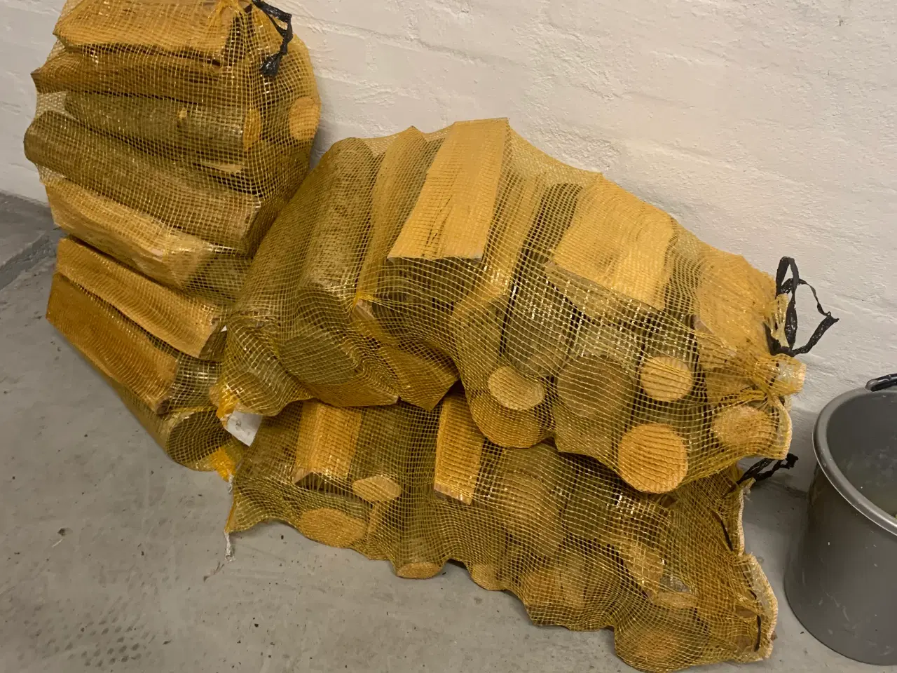 Billede 3 - Brænde i sække
