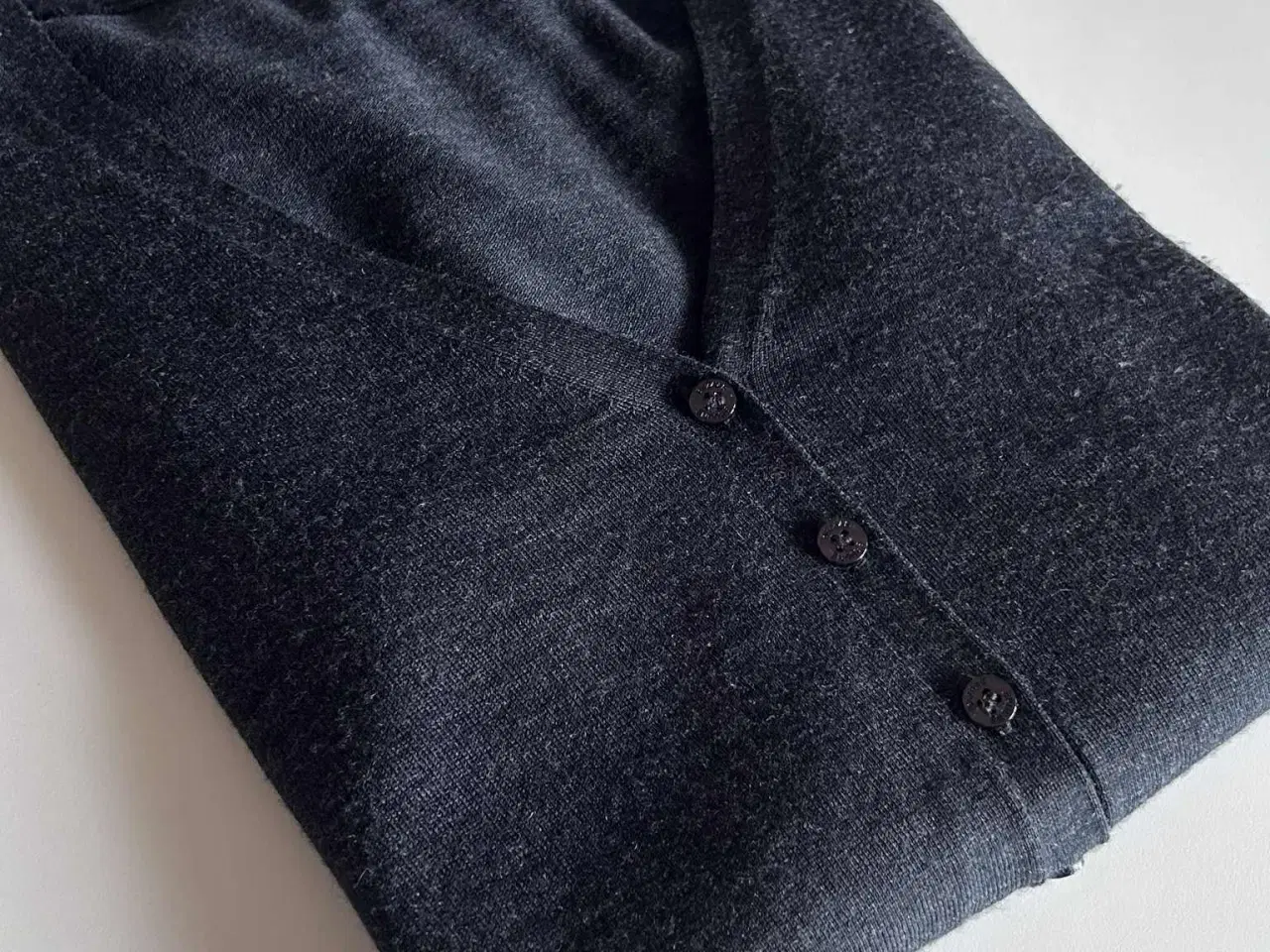Billede 1 - Bruuns Bazar cardigan, koksgrå, str. L