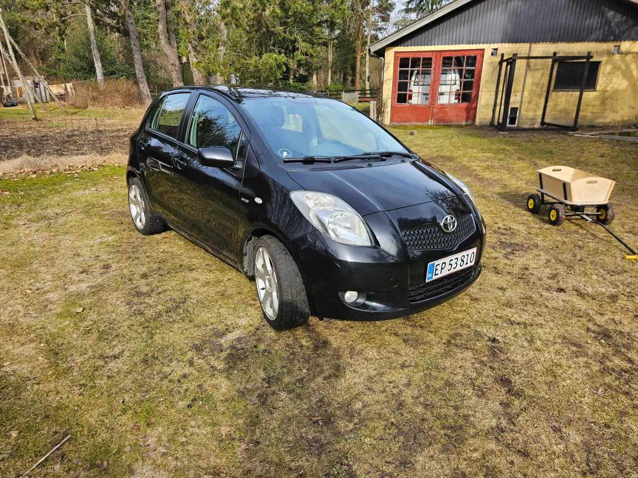 Billede 1 - Toyota Yaris 1,4 4d4