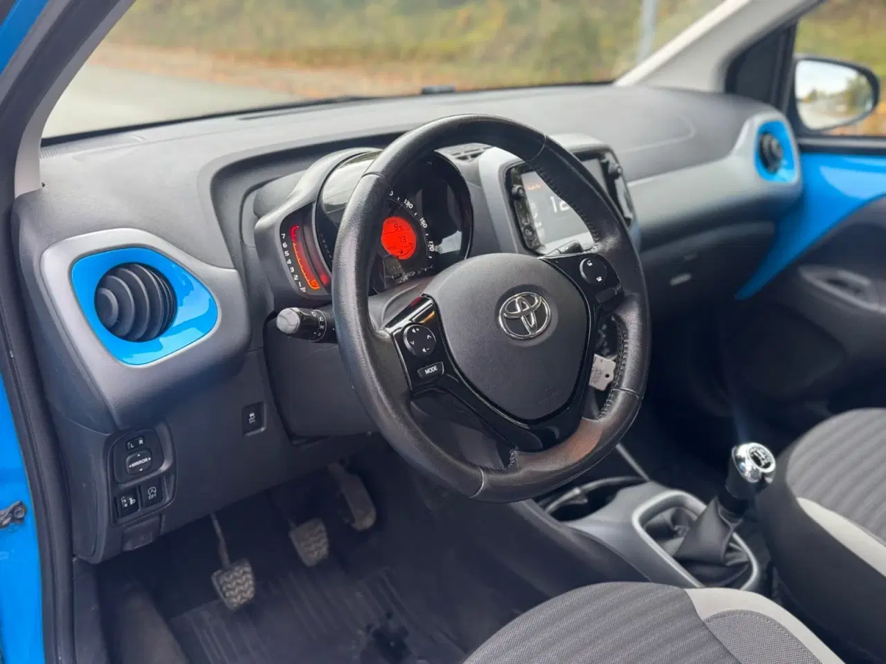 Billede 11 - Toyota Aygo 1,0 VVT-i x-plore