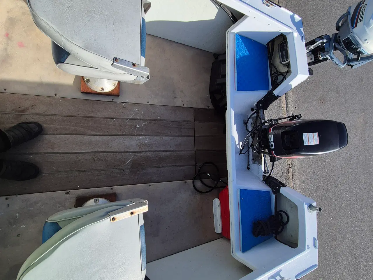 Billede 12 - Sejlklar motorbåd