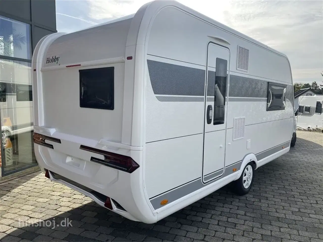 Billede 6 - 2025 - Hobby De Luxe 460 SFf   Hobby med en dejlig fritstående dobbeltseng fra Hinshøj Caravan A/S