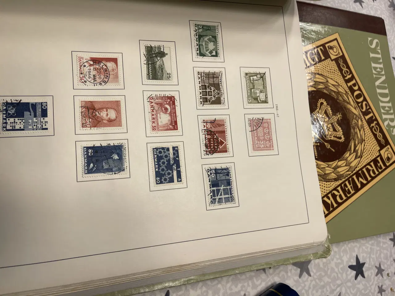 Billede 8 - 2 stk Stender Album DK , med mærker