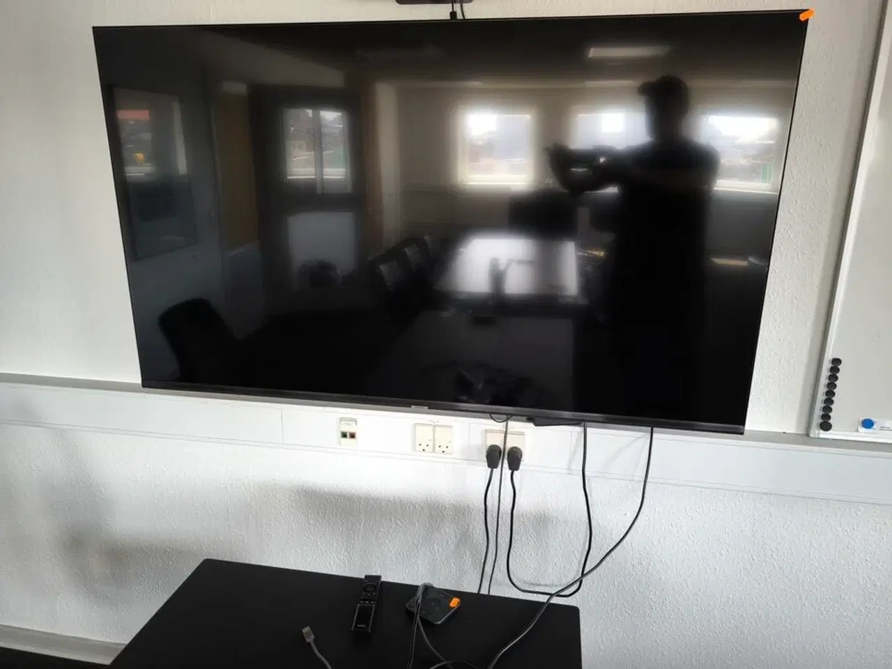 Billede 1 - TV SAMSUNG 55" med vægbeslag