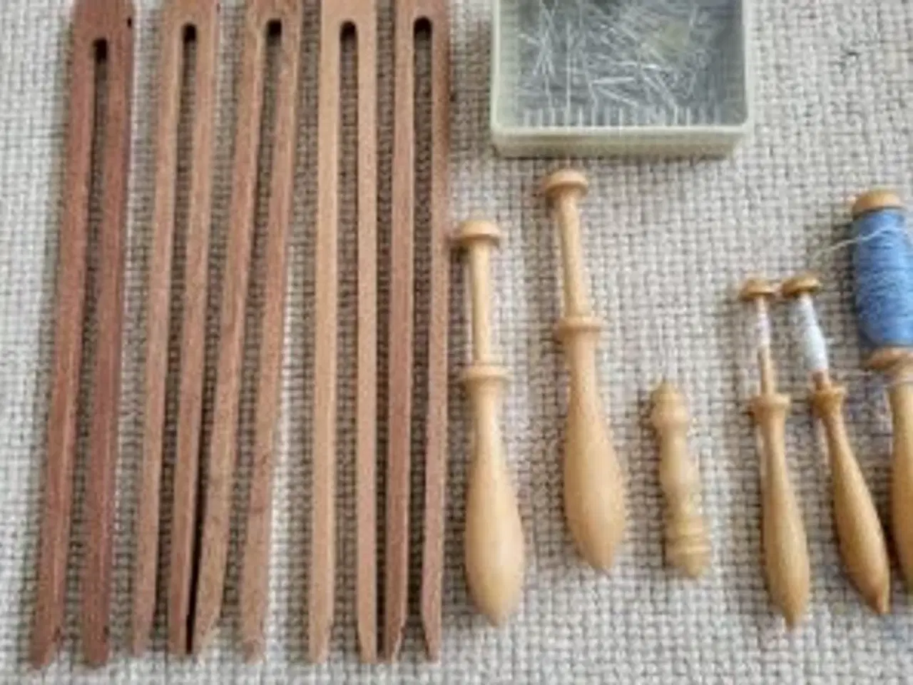 Billede 5 - Kniplebræt og tilbehør