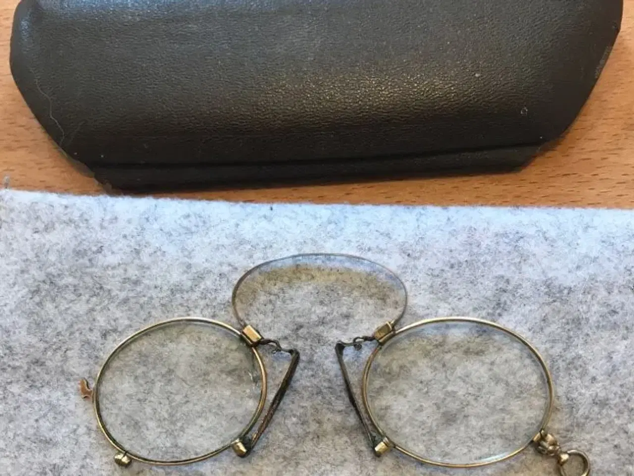 Billede 1 - Antikke briller