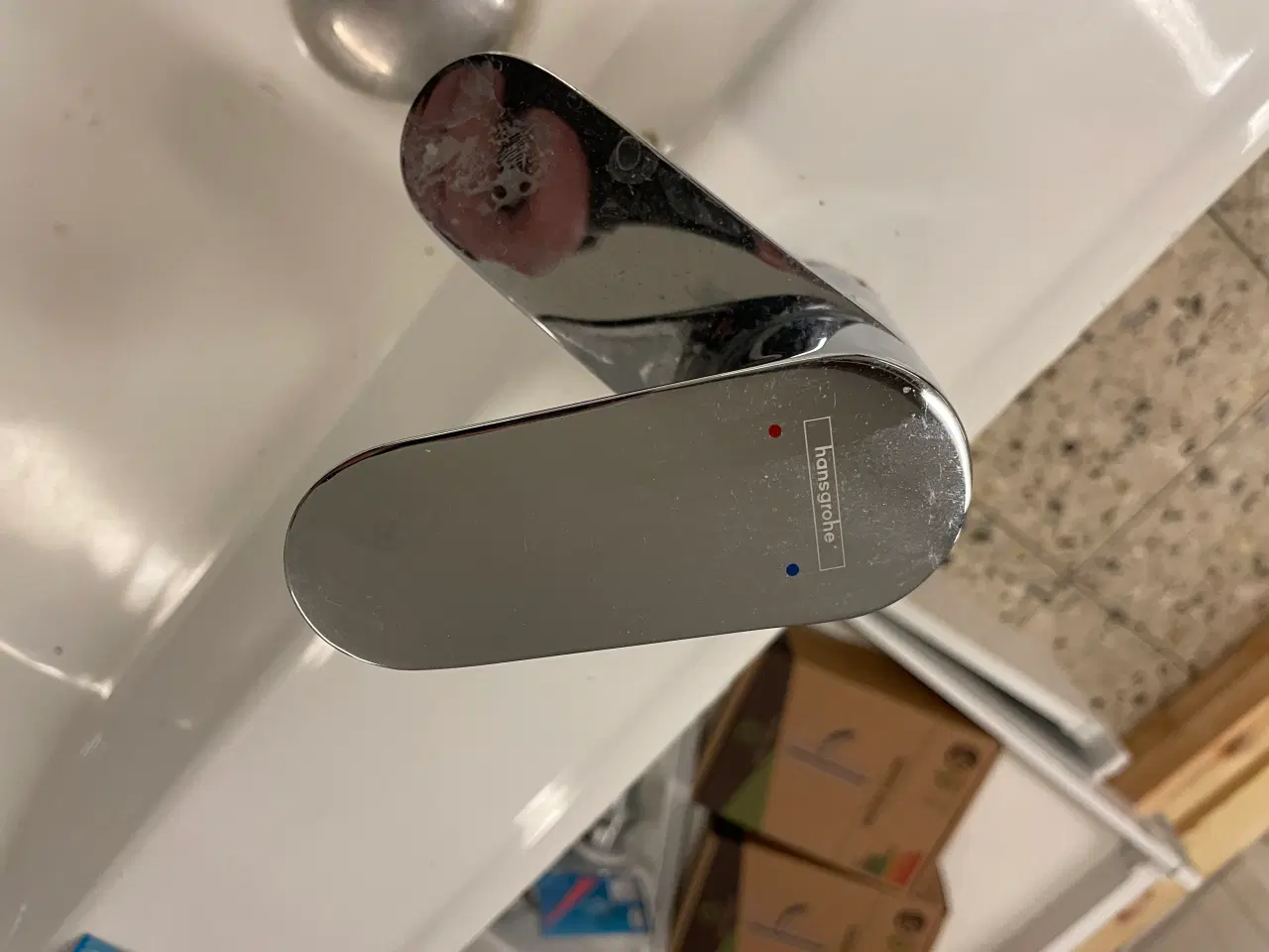 Billede 9 - Hvidt badeværelses møbel