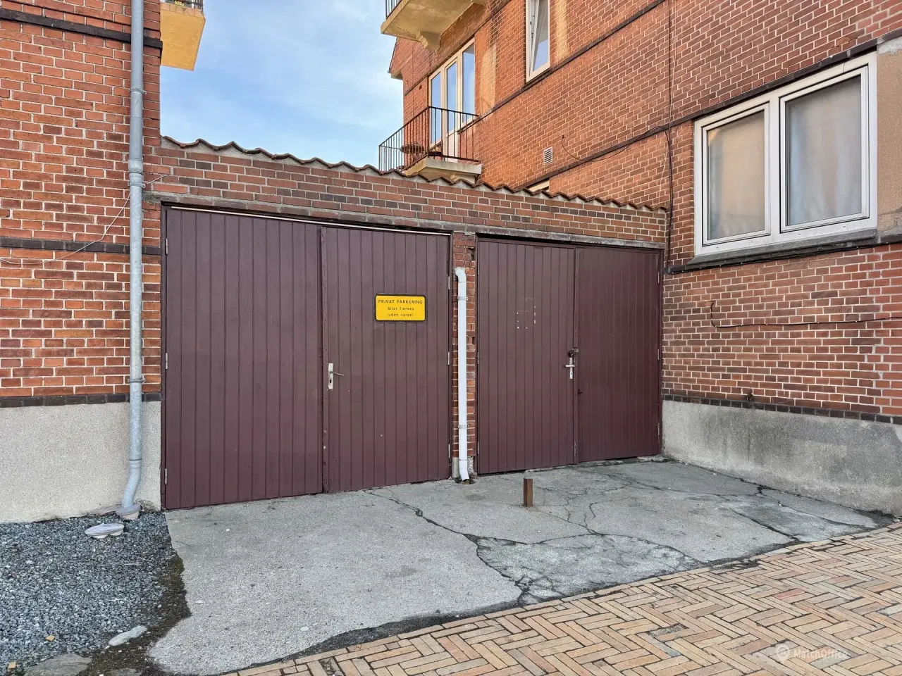 Billede 1 - Garage til leje på Grønløkkevej 15