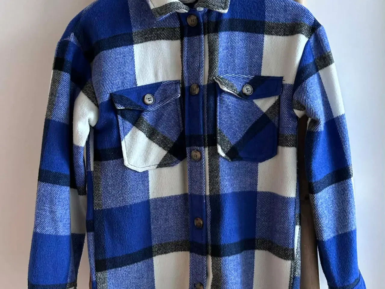 Billede 2 - H&M ternet skjortejakke, str. 146