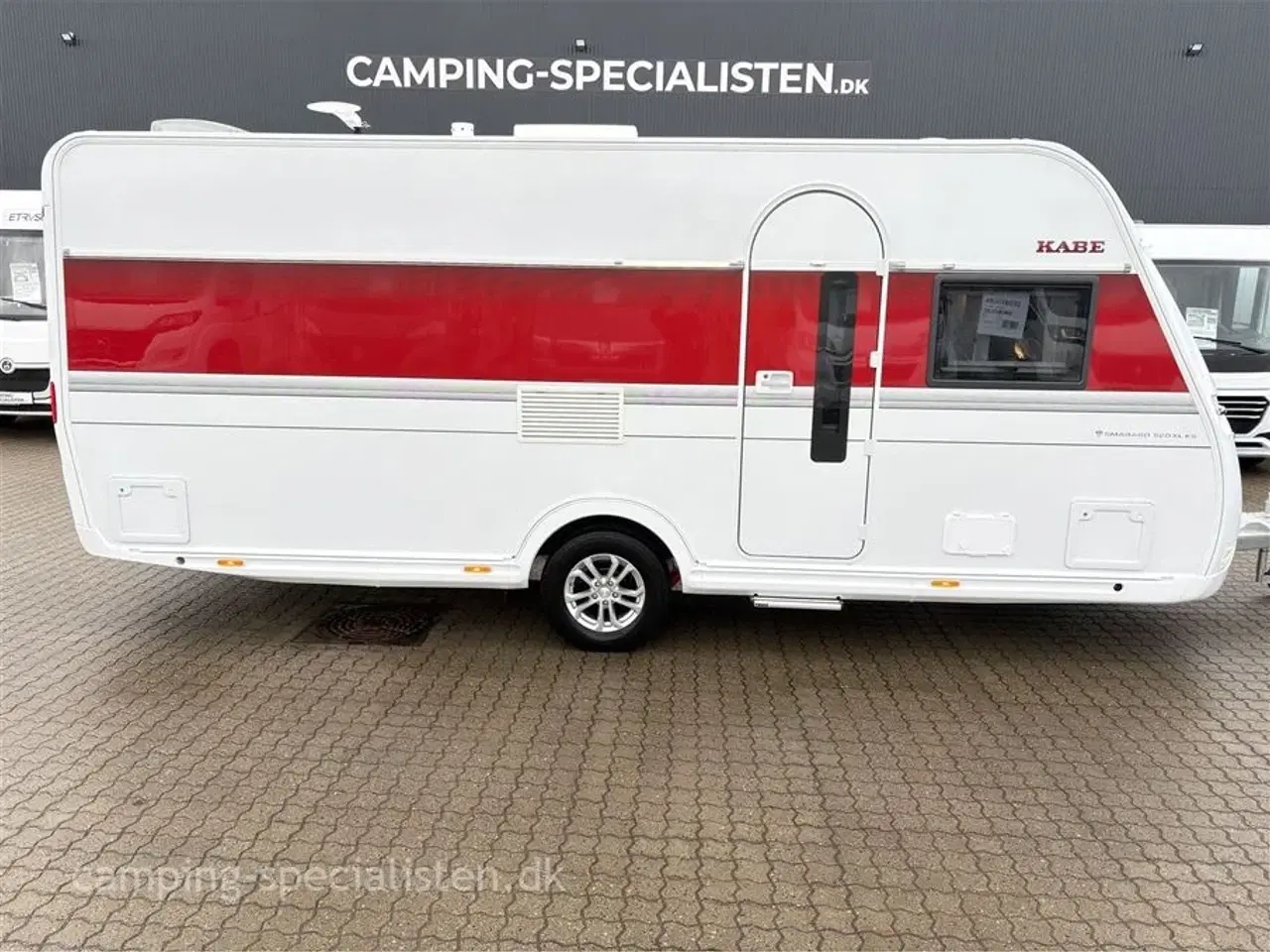 Billede 1 - 2026 - Kabe Smaragd 520 XL KS Premium Line   Kabe Smaragd 520 XL KS PREMIUM LINE 2026  - kan ses nu hos Camping-Specialisten i Silkeborg