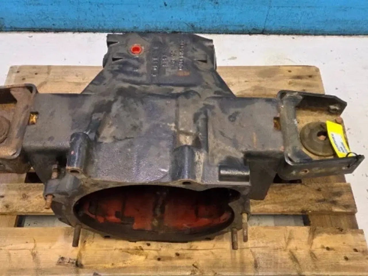 Billede 16 - Deutz Agrotron 90 Koblinghus 04438466