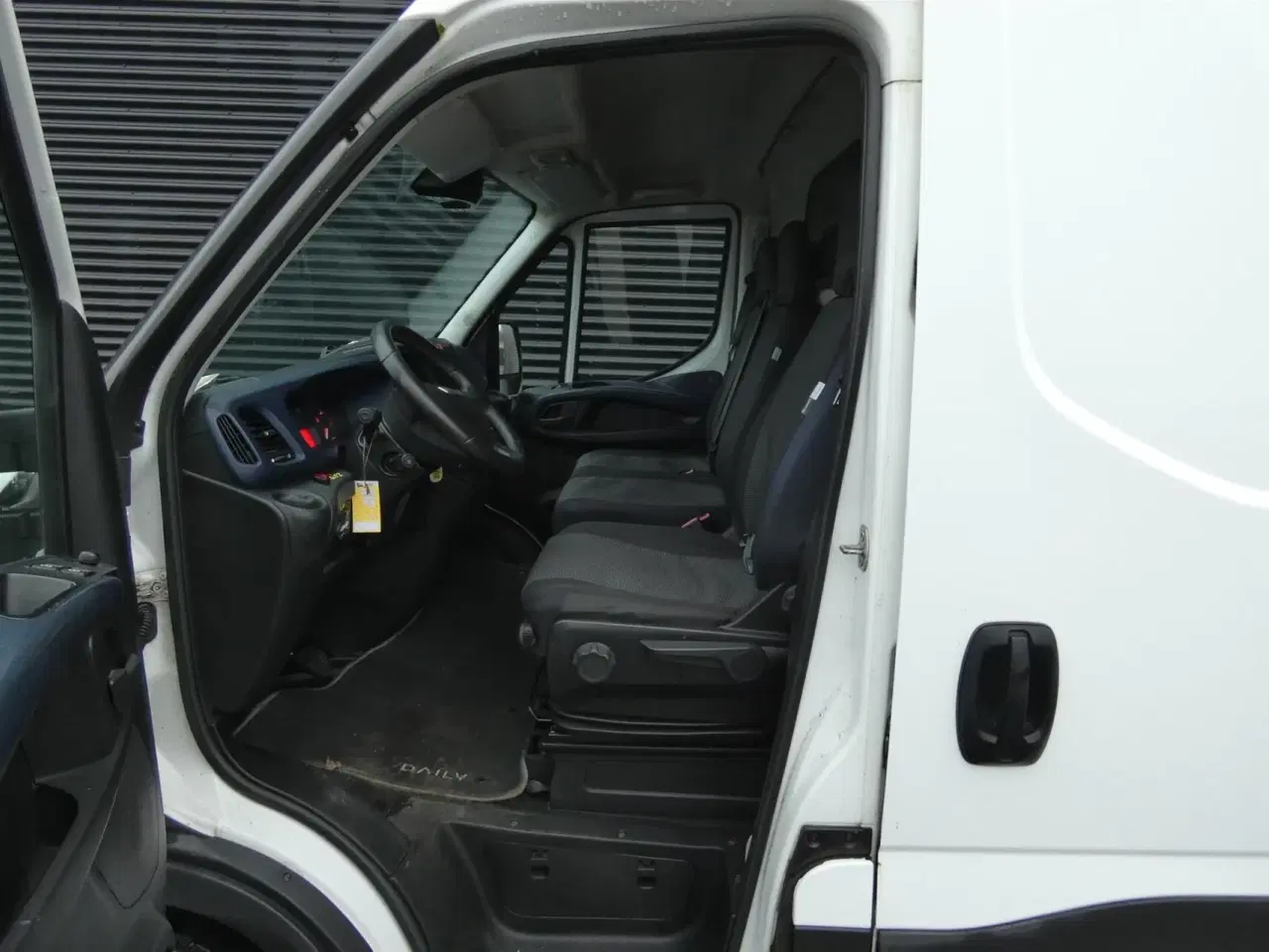 Billede 5 - Iveco Daily 35S16 12m3 2,3 D 156HK Van 8g Aut.