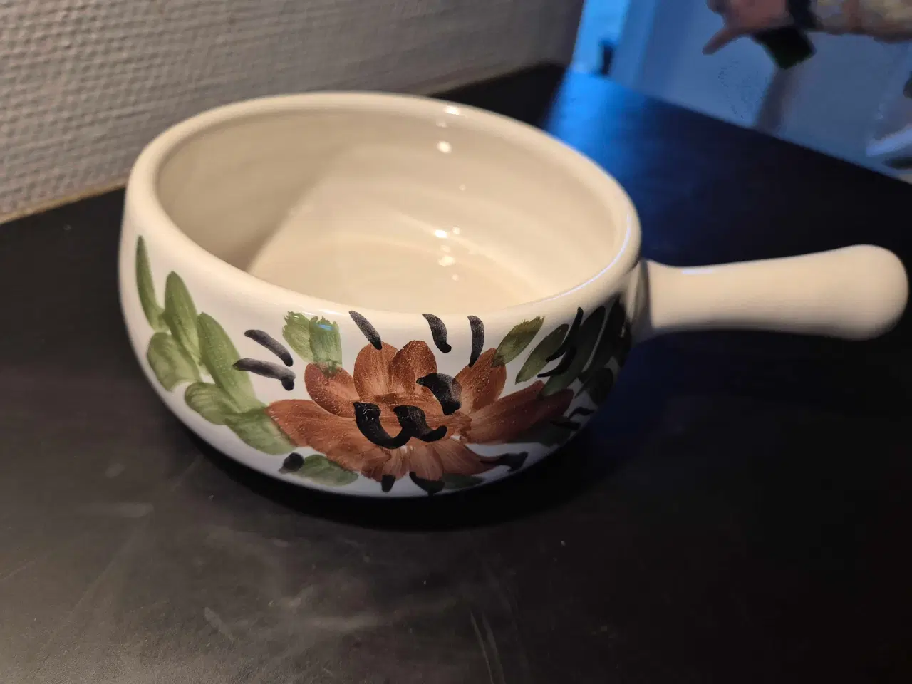 Billede 4 - Skål med håndtag 