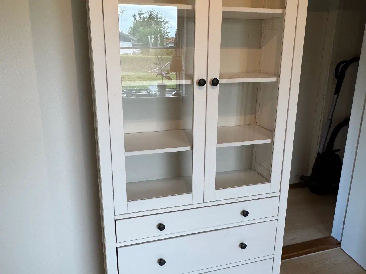 Billede 2 - Vitrine
