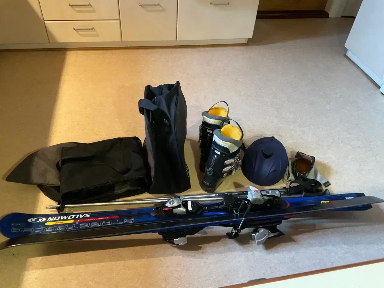 Billede 2 - Skisæt- Damestr