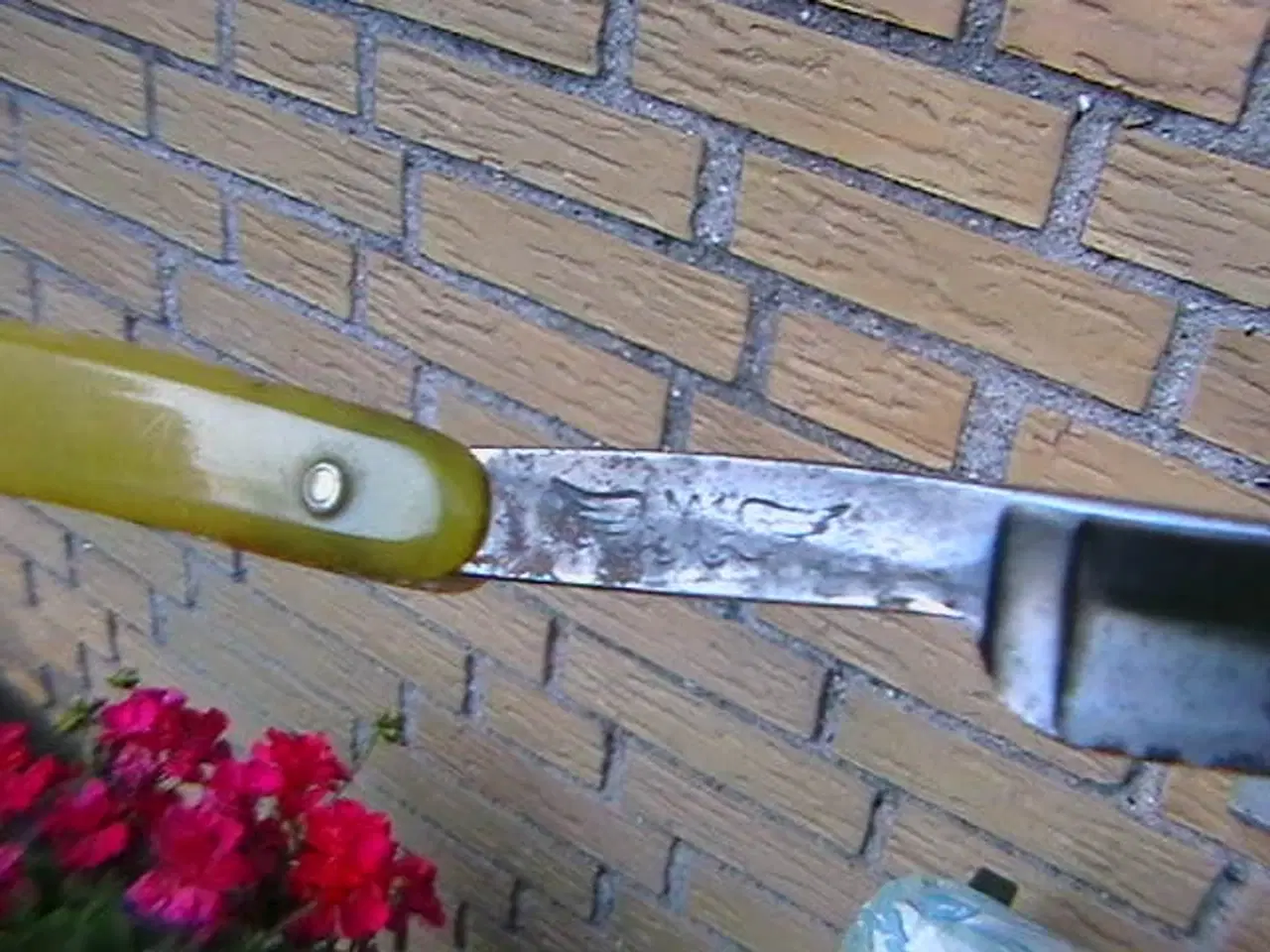 Billede 11 - Fin ældre Barberkniv.