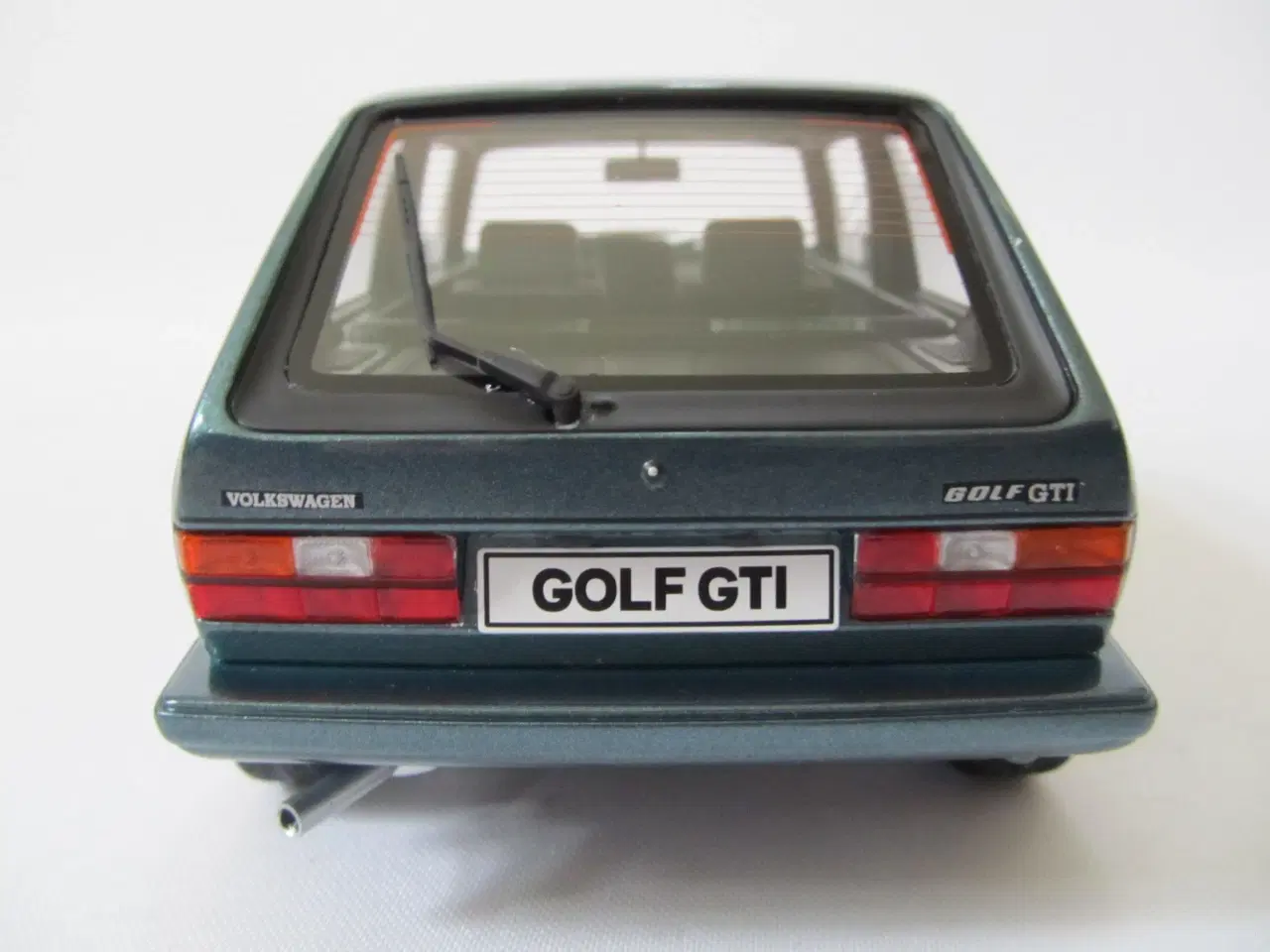 Billede 2 - 1983 VW Golf 1 GTI Pirelli 1:18 