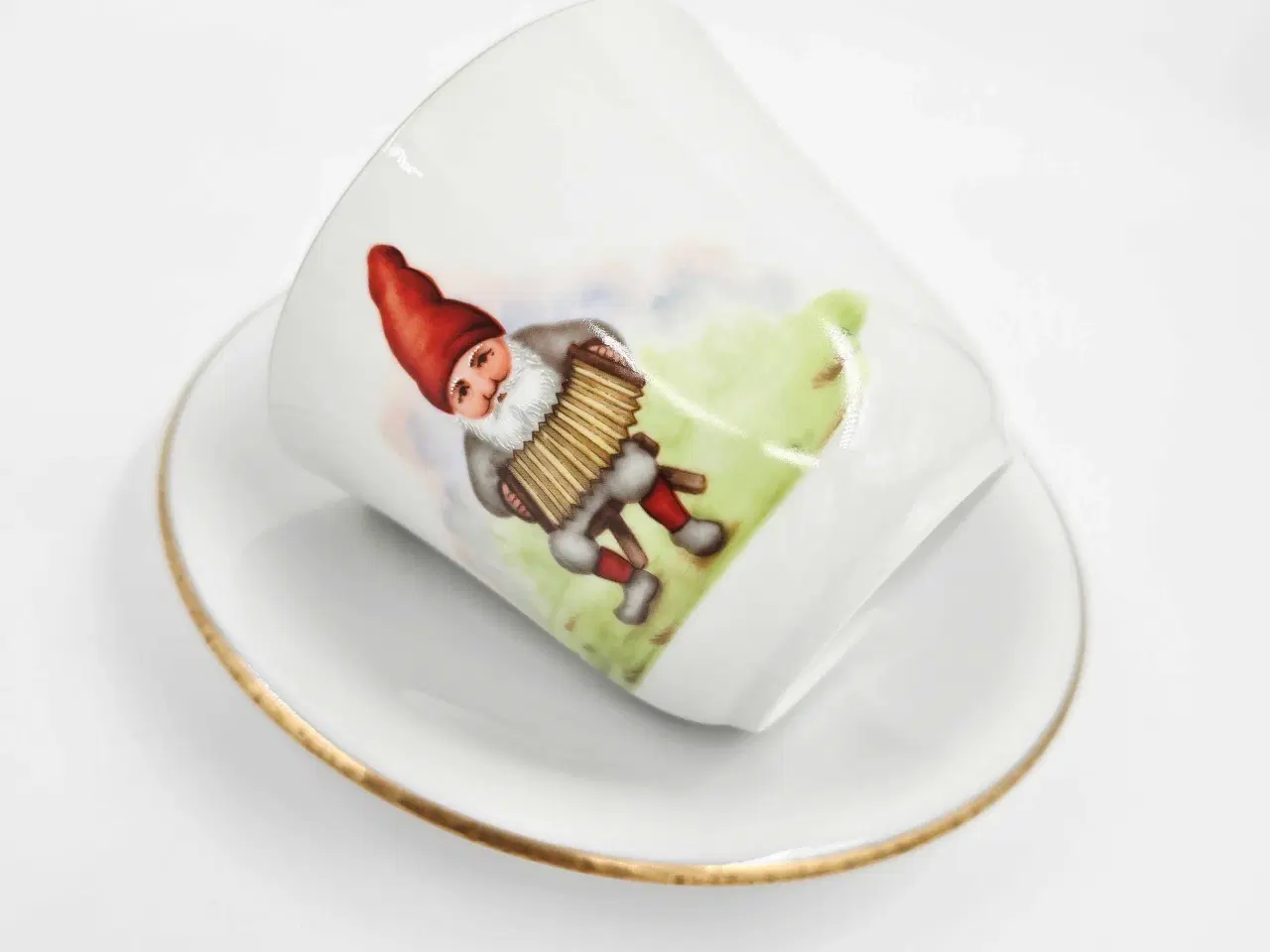 Billede 10 - Nissekop og underkop Porcelæn 