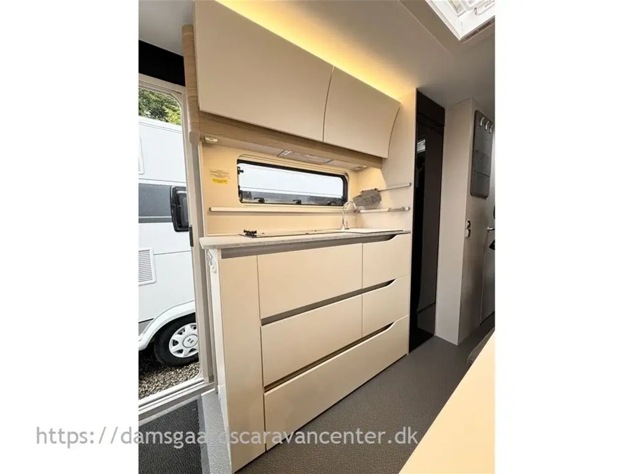 Billede 11 - 2022 - Adria Adora 573 PT   Dobbeltseng-3 Køjer-Gulvtemp.-Mover-Telt