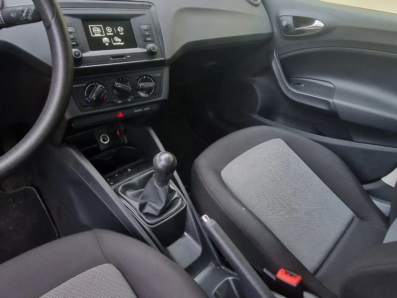 Billede 6 - Seat Ibiza 1.0 Refference / Bemærk KM / Byd Gerne