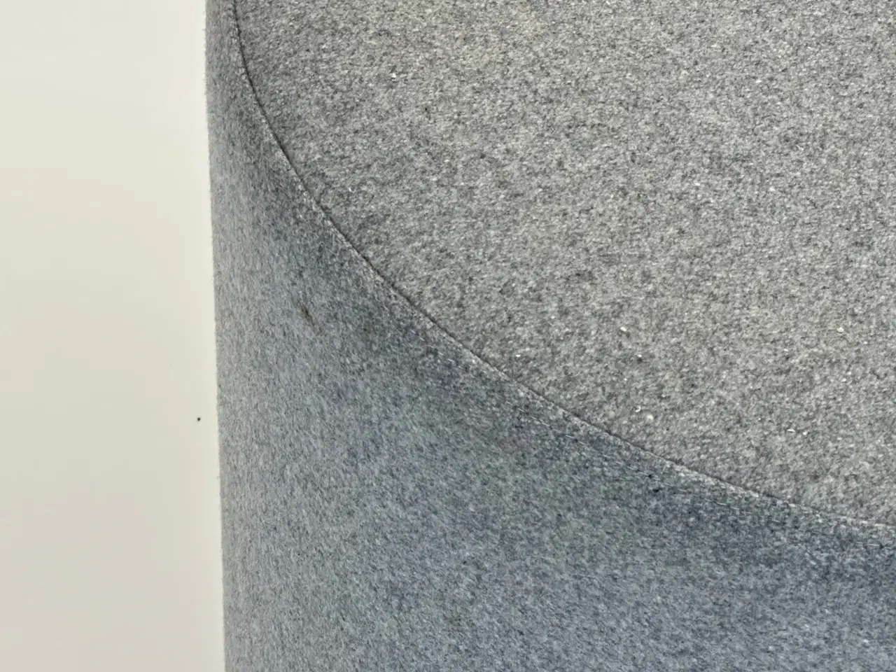 Billede 3 - Softline Puf (Lysegrå)