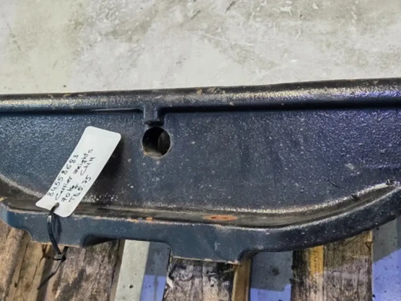 Billede 9 - Case JX90 Vægtholder 84558683