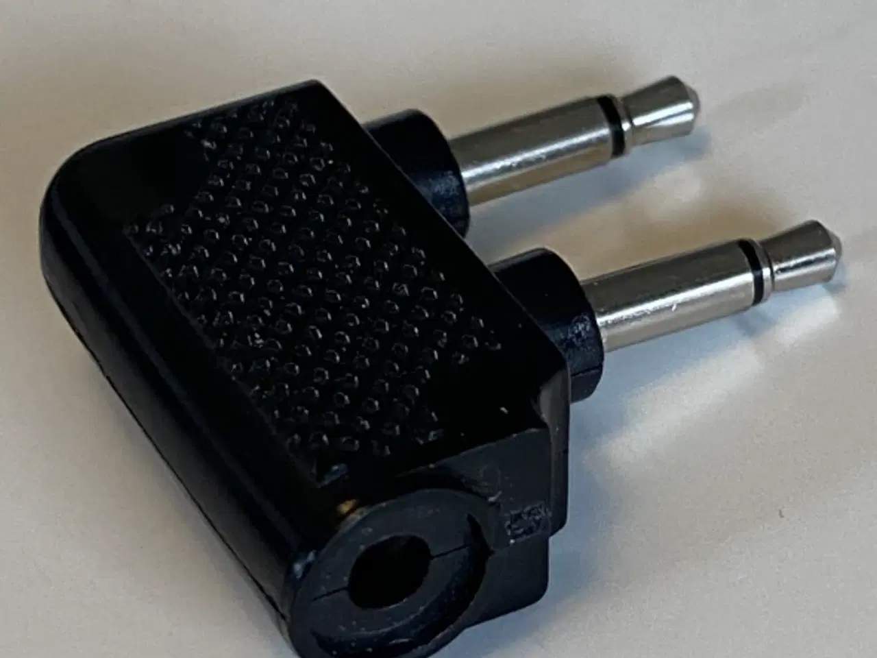 Billede 4 - Universal Flyadapter Sort