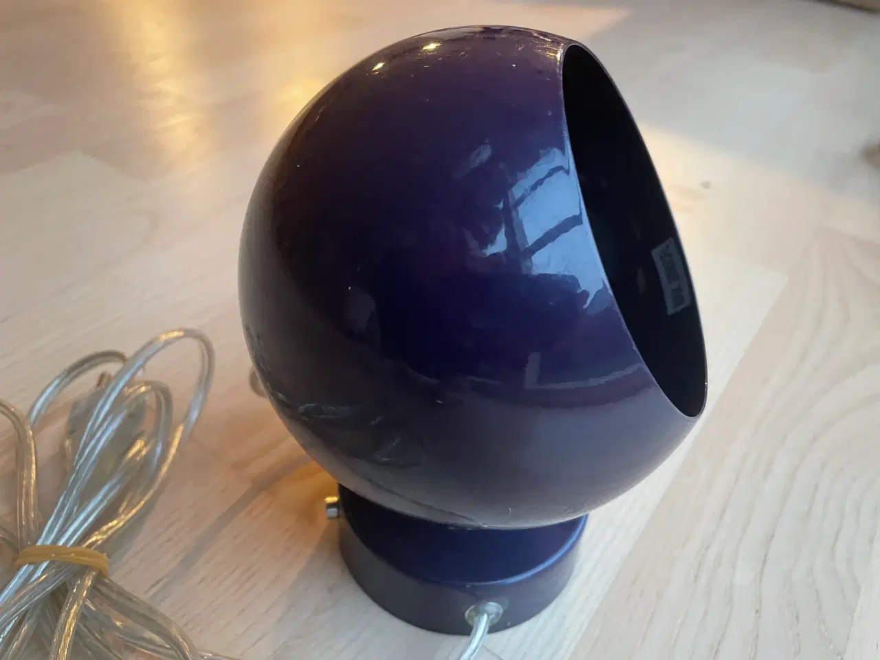 Billede 1 - Flot magnetlampe Ball - Frandsen Ligtning