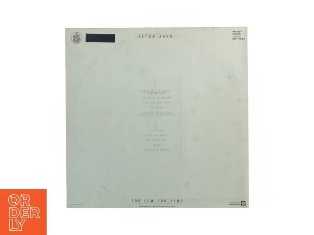 Billede 4 - Elton John - Too Low For Zero LP fra Rocket Record Company (str. 31 x 31 cm)