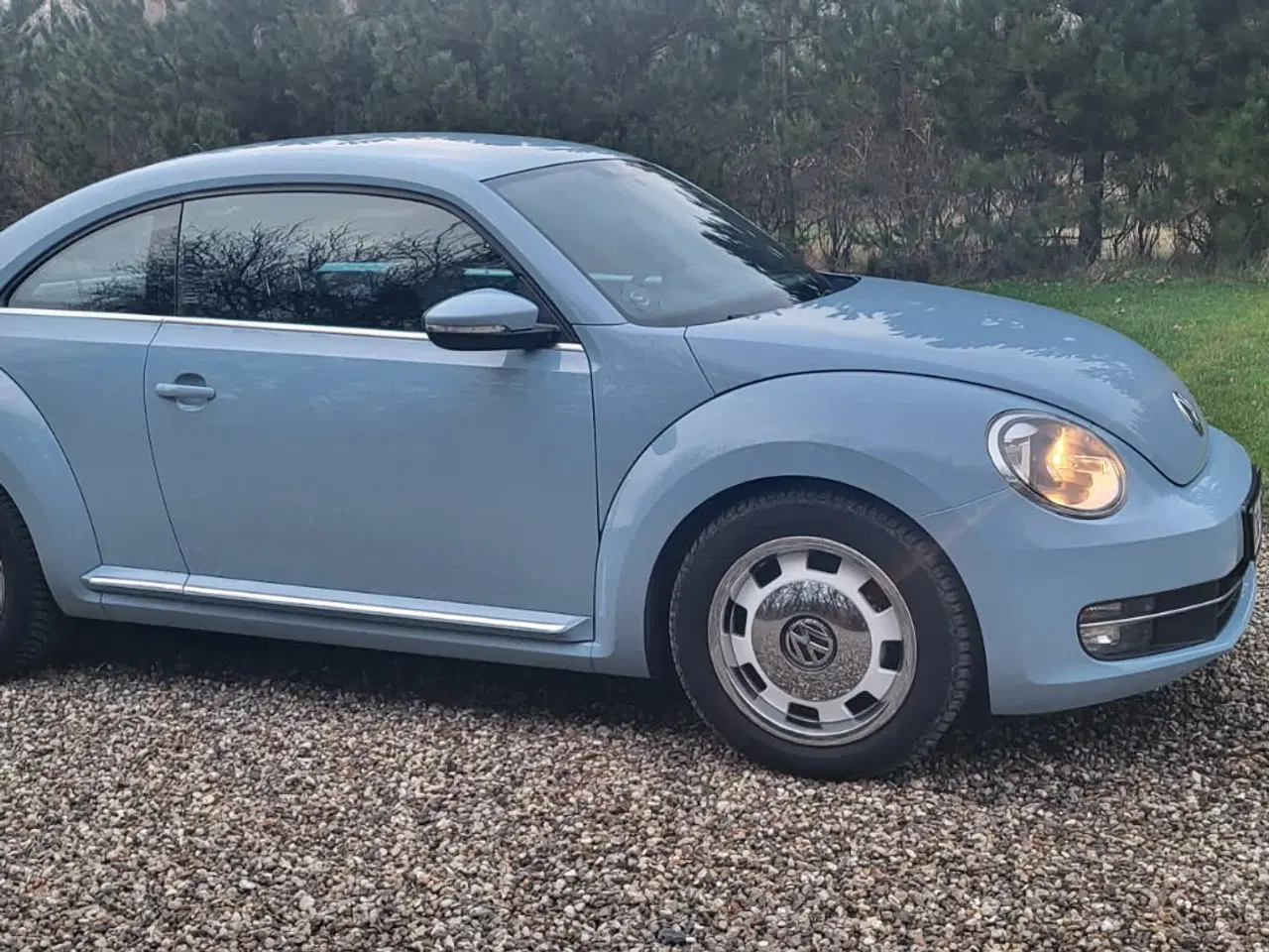 Billede 2 - Rigtig fin lyseblå velkørende vw Beetle