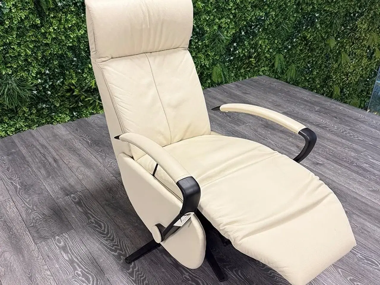 Billede 3 - LS335 - L - Gasfjeder - Hvid læder