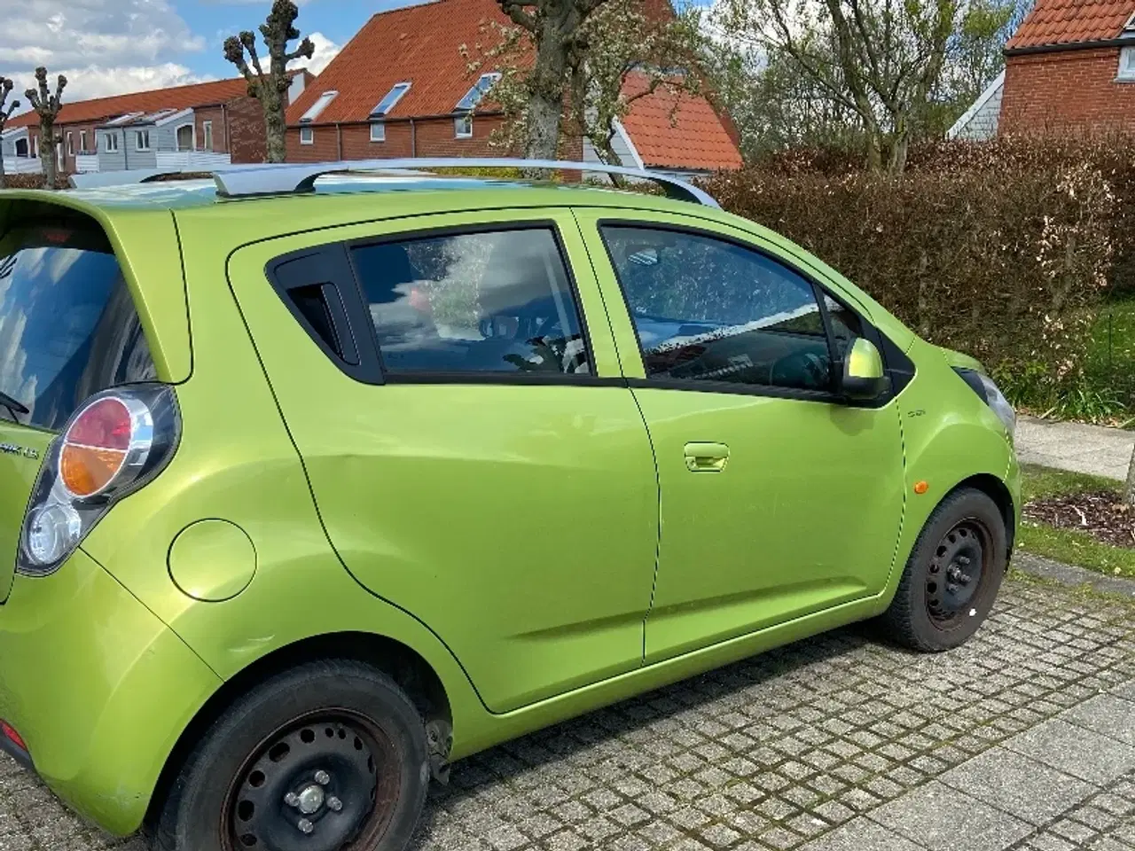 Billede 3 - Chevrolet sparks 1.0 5D - grøn metal farve 