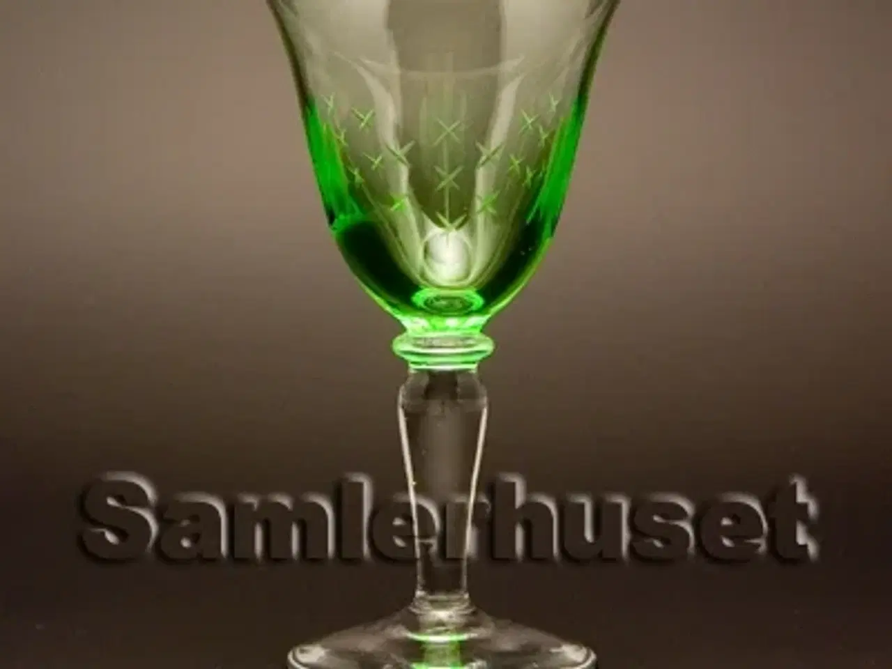 Billede 1 - Nordlys Hvidvinsglas, grøn. H:138 mm.