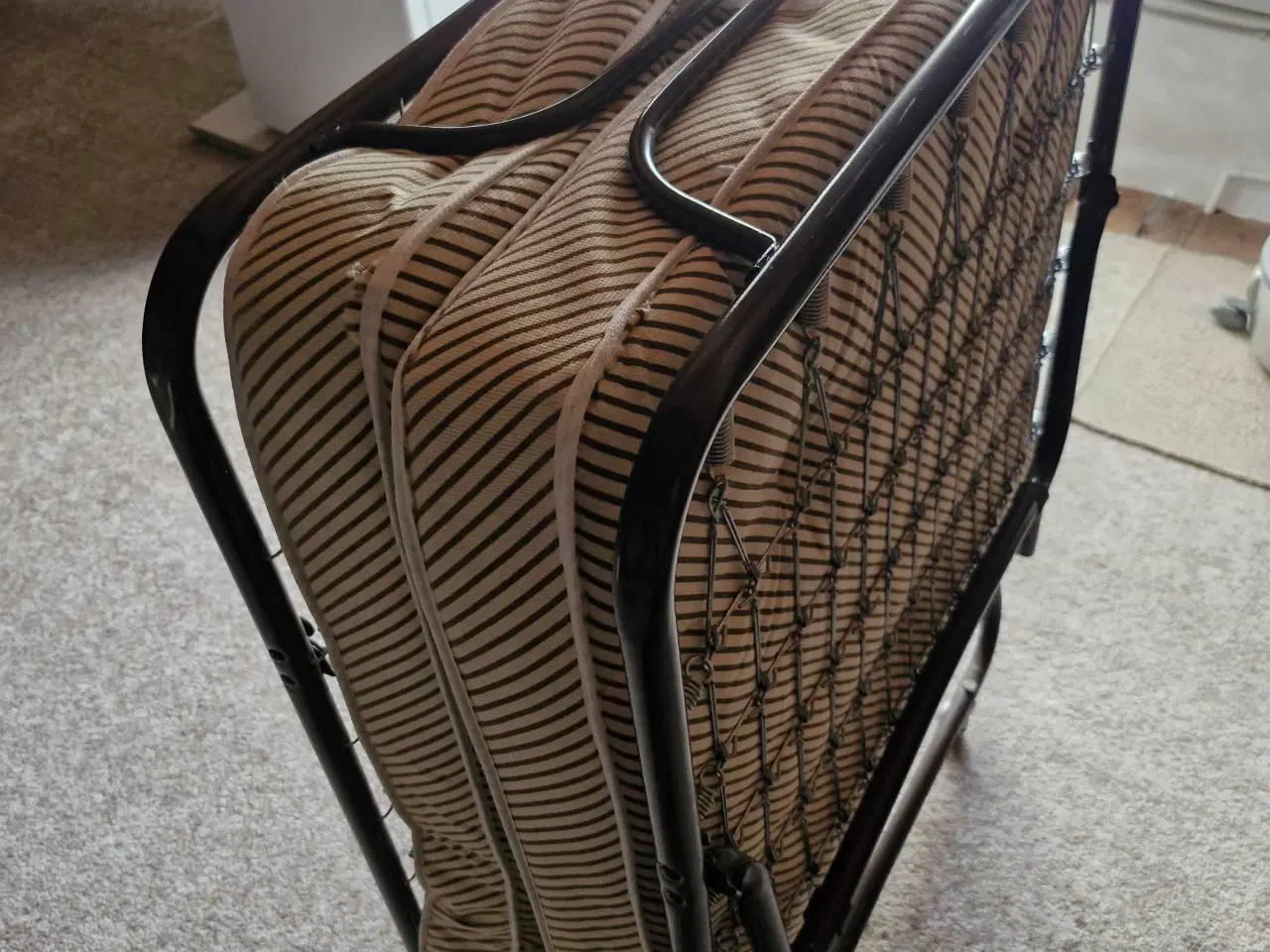 Billede 2 - Gæsteseng på hjul