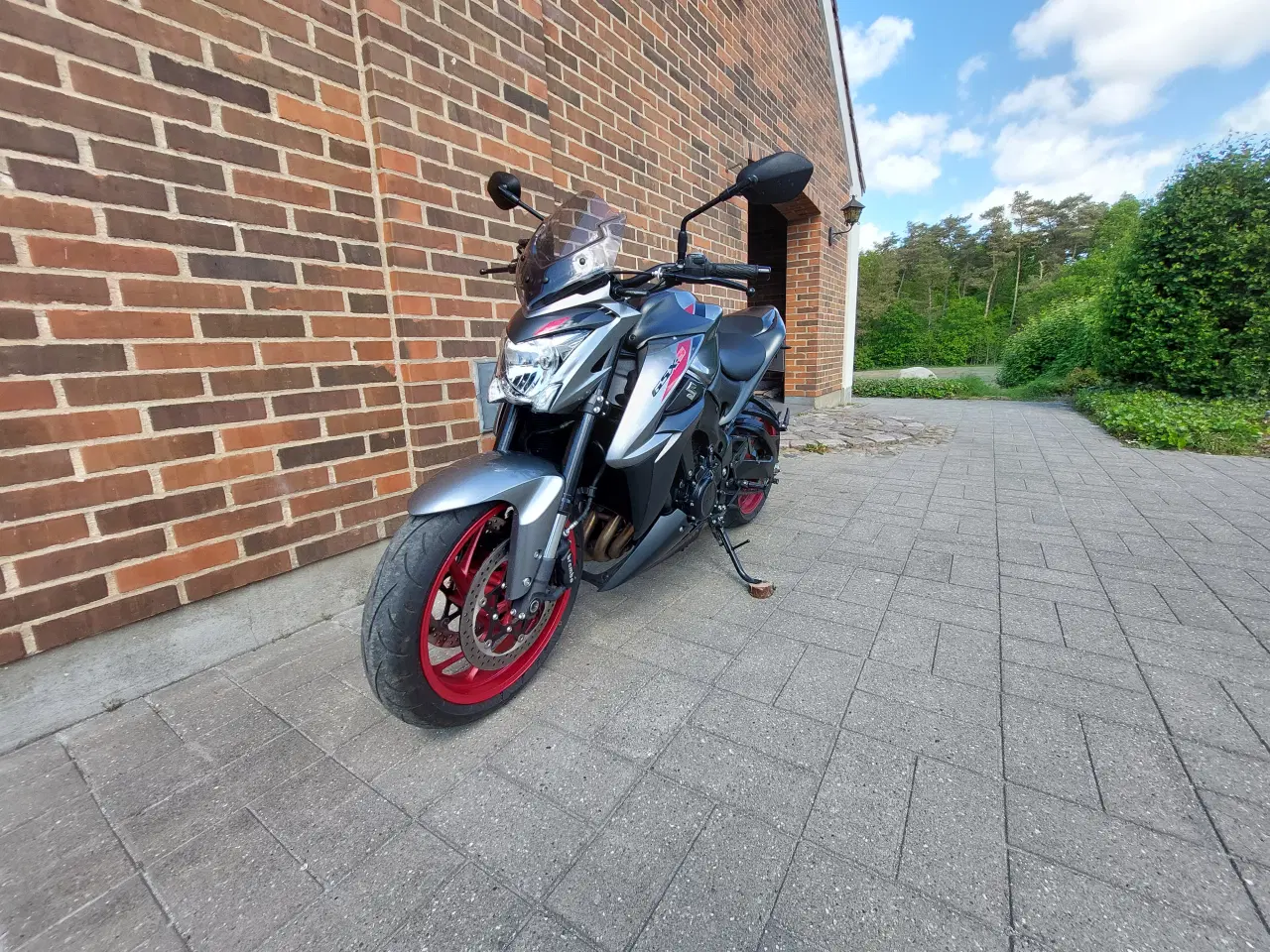 Billede 5 - Suzuki Gsxs-1000 yoshimura edition